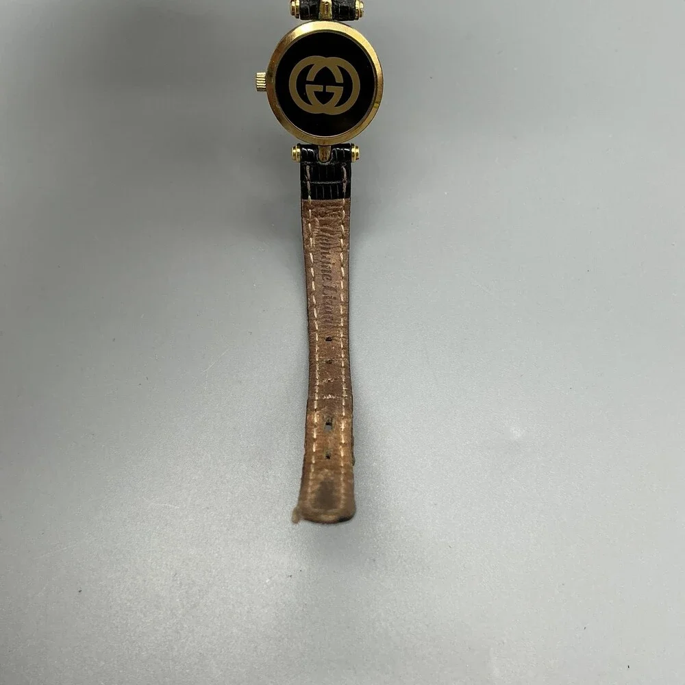 Vintage Gucci Womens Watch 22mm Black Dial Gold Tone Leather Swiss New Battery